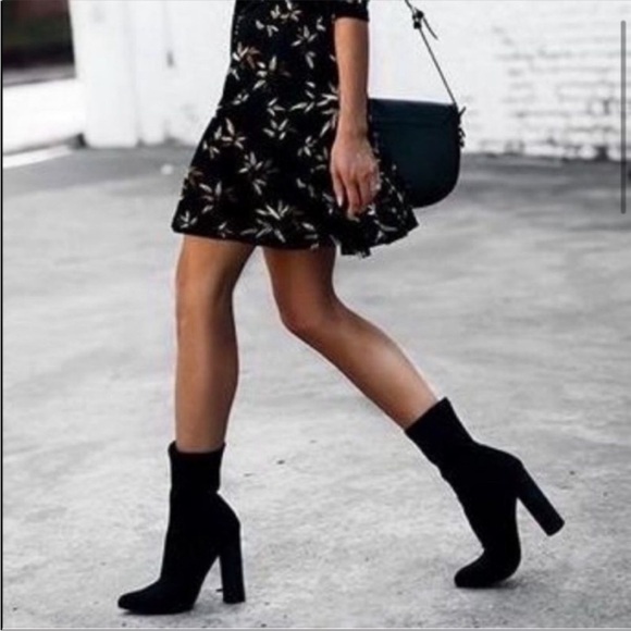 Sam Edelman Black Velvet Calexa Sock Boots Size 7.5 - Picture 2 of 11